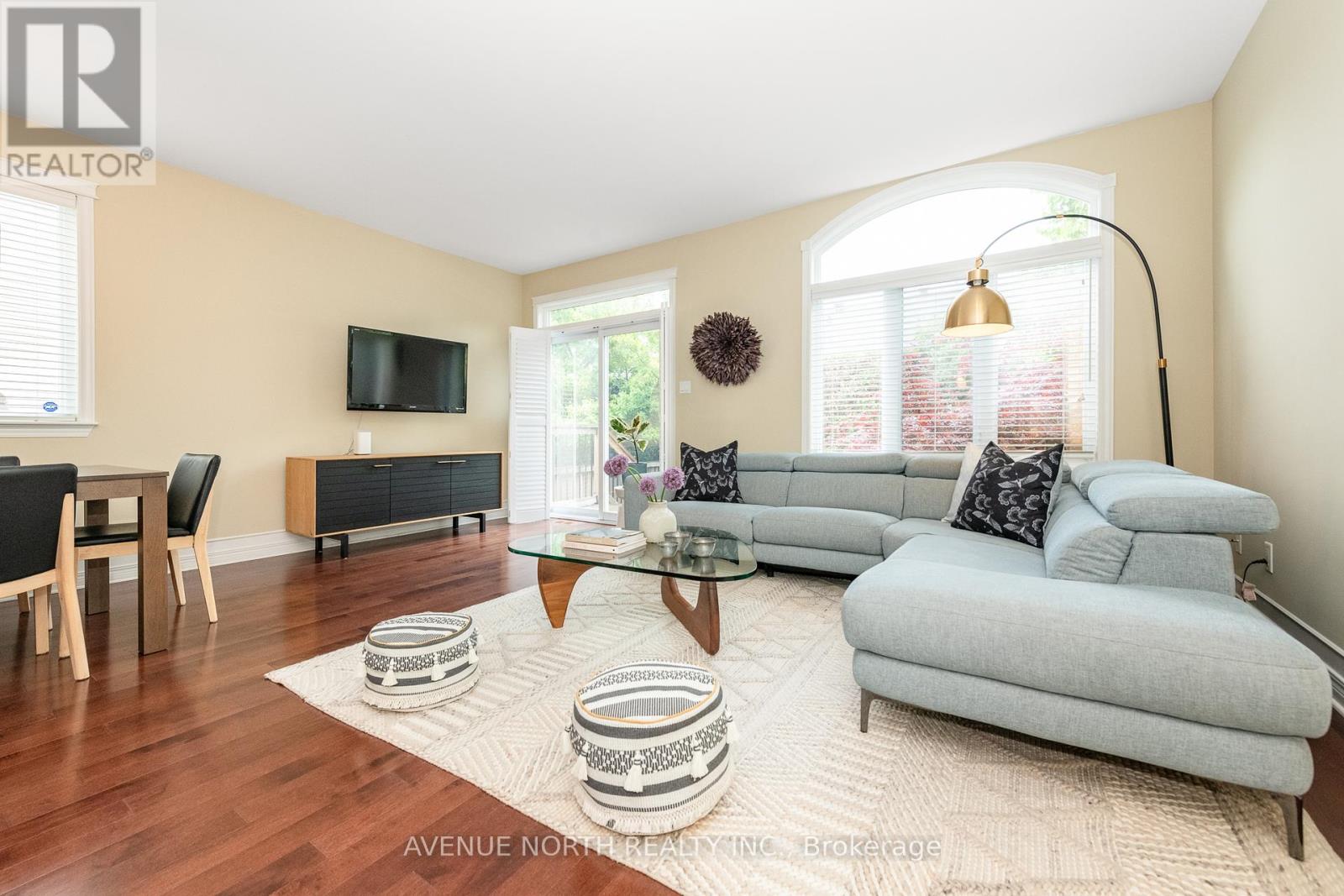 92 Encore Private, Ottawa, Ontario  K2E 0A2 - Photo 10 - X12169938