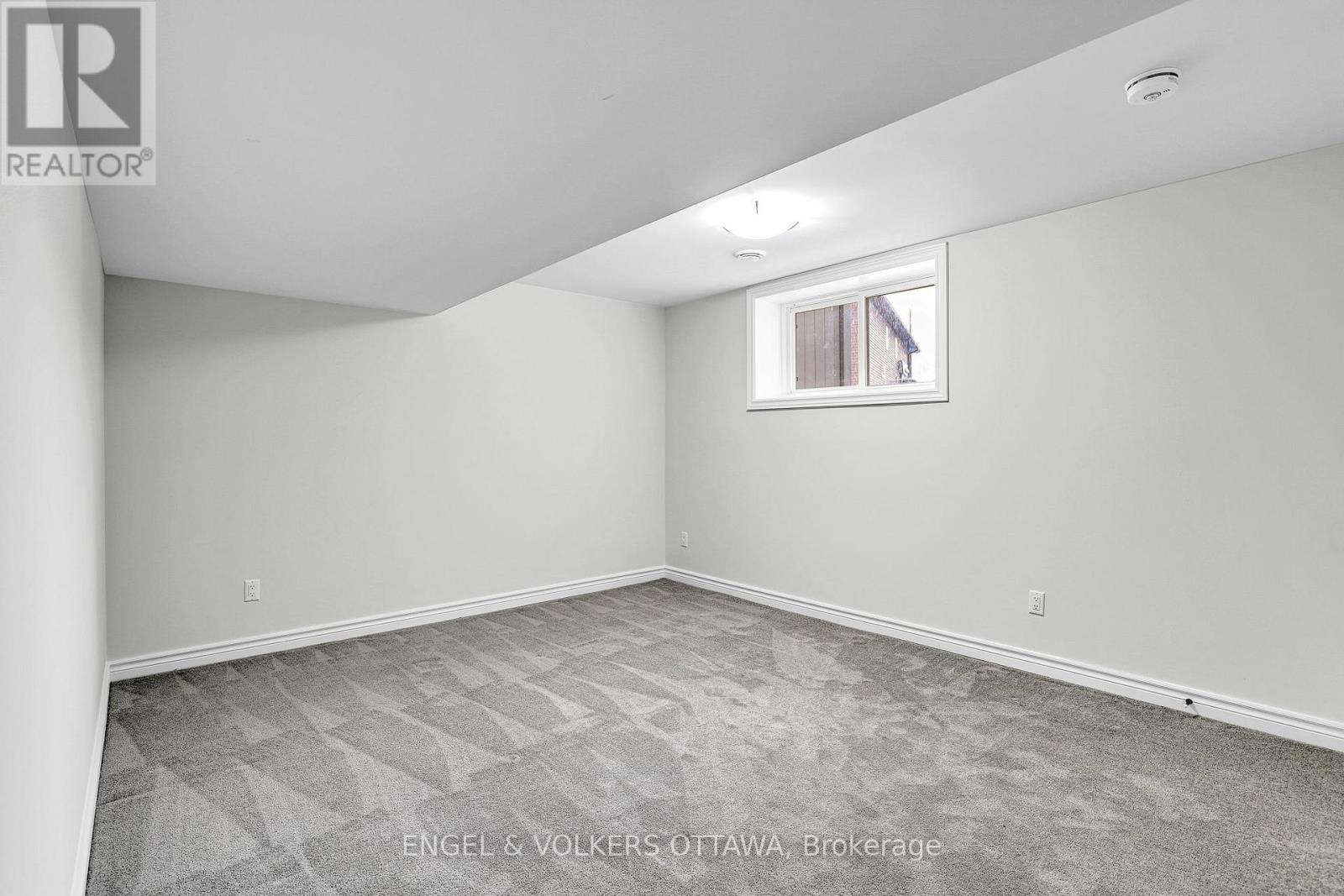 32 Seabert Drive, Arnprior, Ontario  K7S 3N2 - Photo 35 - X12169955