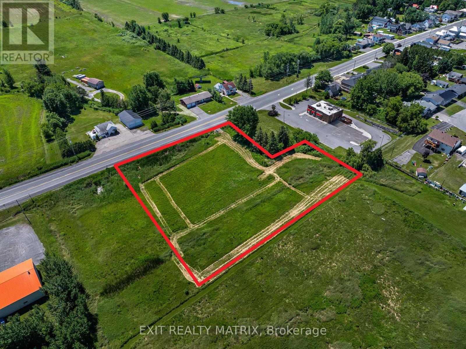 000 St-Philippe Street, Alfred And Plantagenet, Ontario  K0B 1A0 - Photo 1 - X12169878