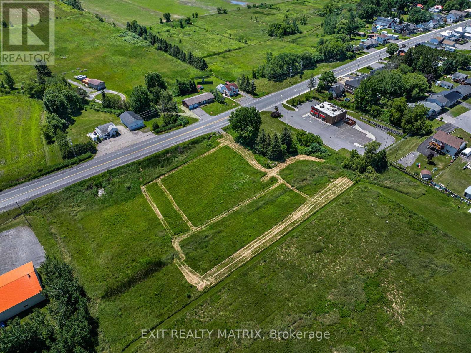 000 St-Philippe Street, Alfred And Plantagenet, Ontario  K0B 1A0 - Photo 2 - X12169878