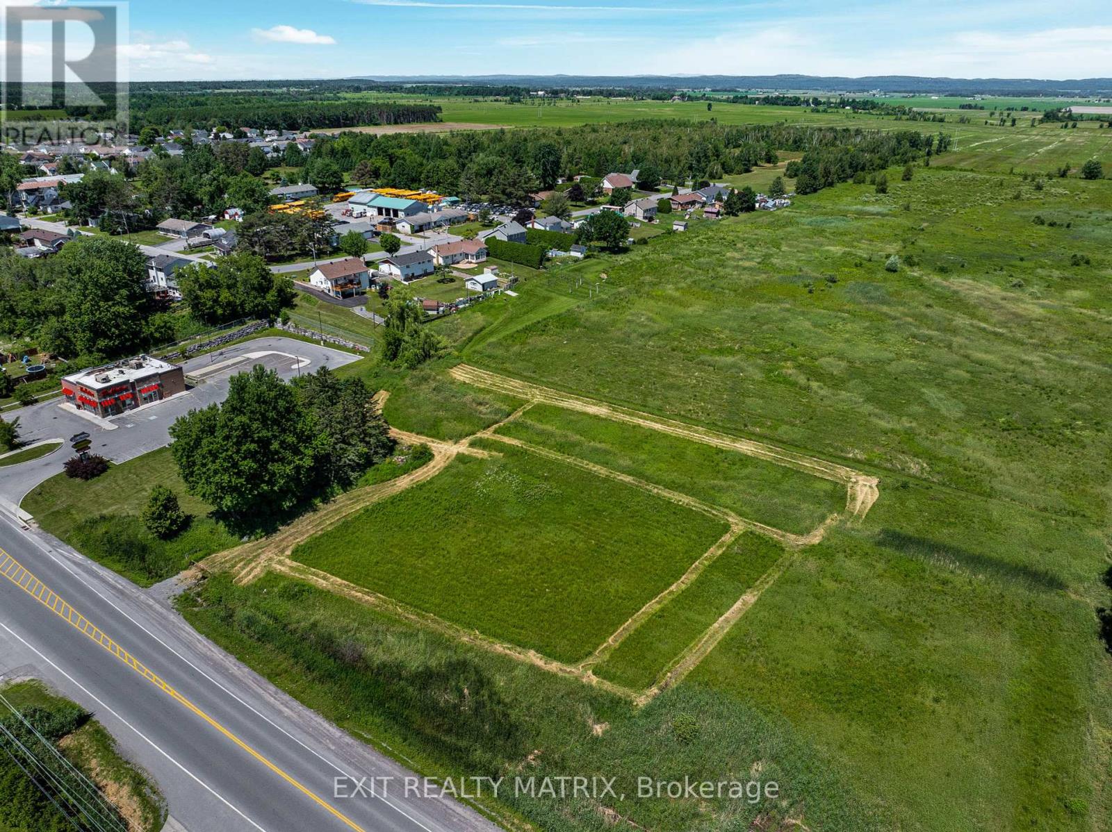 000 St-Philippe Street, Alfred And Plantagenet, Ontario  K0B 1A0 - Photo 7 - X12169878