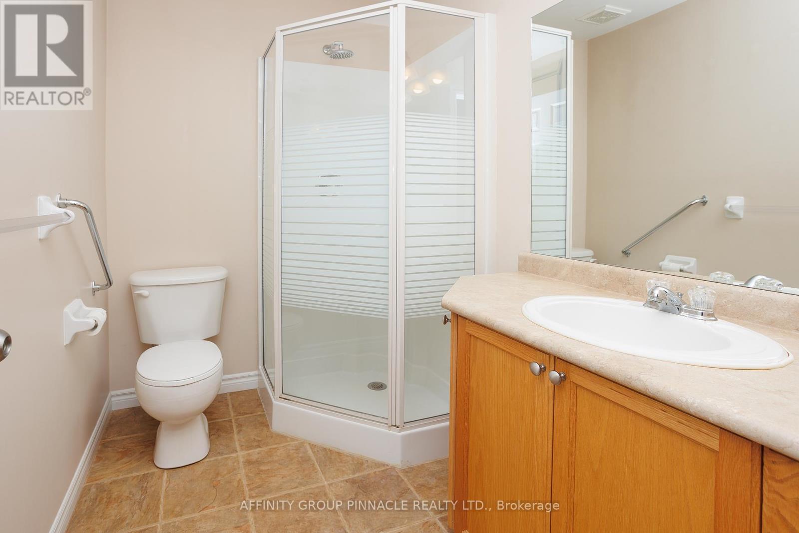 10 Champlain Boulevard, Kawartha Lakes, Ontario  K9V 0H9 - Photo 24 - X12168463