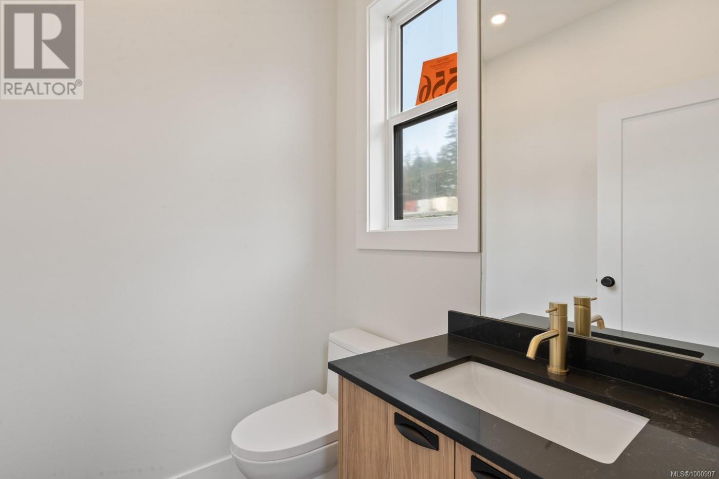 556 Belford Pl, Langford real estate listing 1000997 for sale
