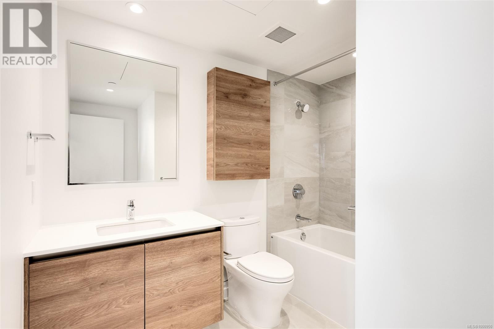 103 369 Tyee Rd, Victoria, British Columbia  V9A 0B6 - Photo 30 - 1000950