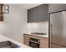 109 369 Tyee Rd, Victoria property photo listing 1000921 for sale