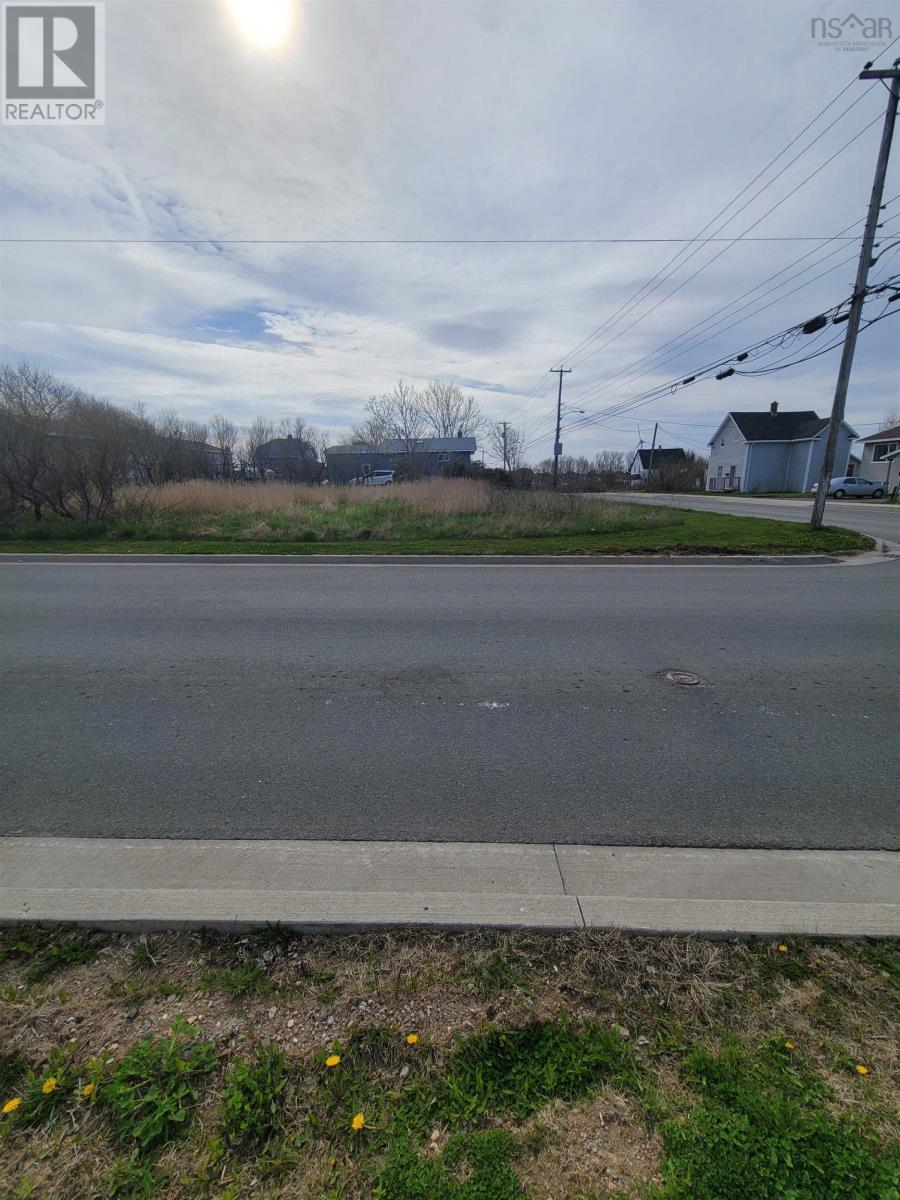 63 Connaught Avenue, Glace Bay, Nova Scotia  B1A 2T8 - Photo 1 - 202511413