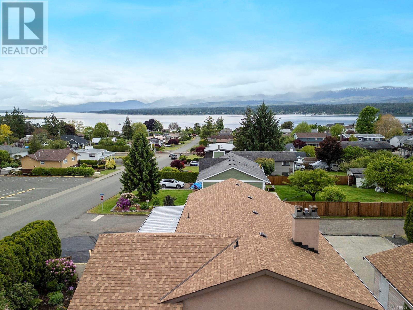 251 Beach Dr, Comox, British Columbia  V9N 1W3 - Photo 49 - 1000971