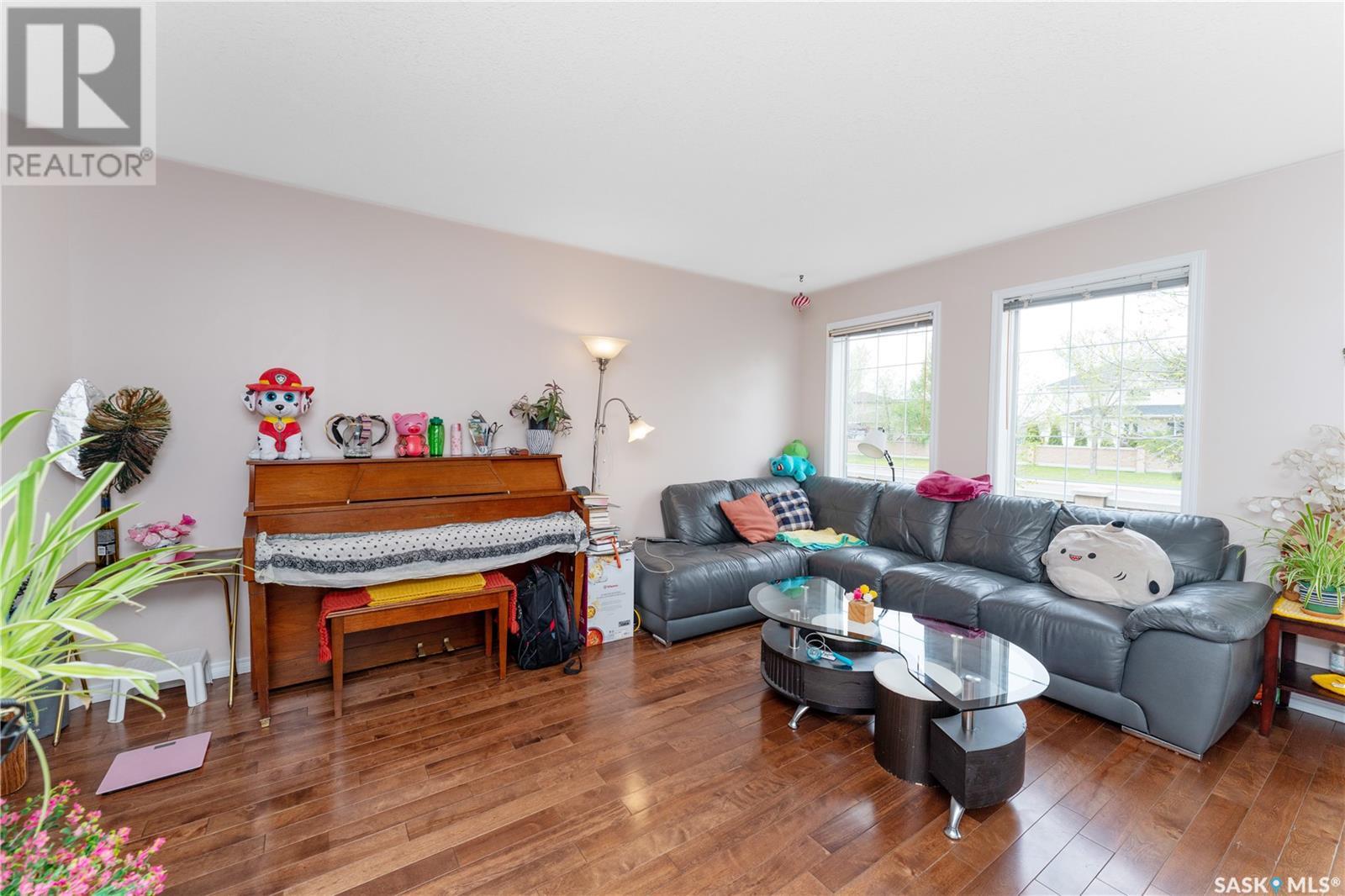 16 103 Banyan Crescent, Saskatoon, Saskatchewan  S7V 1G2 - Photo 8 - SK006907
