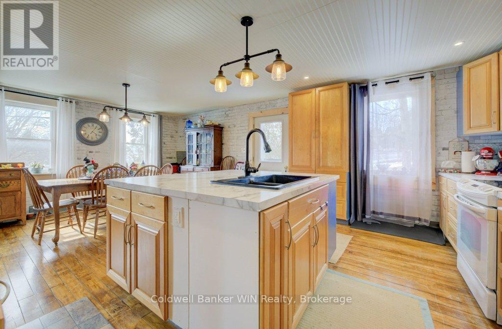 3095 Old Mill Street, Howick, Ontario  N0G 1V0 - Photo 6 - X12021608