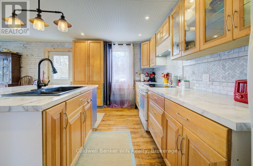 3095 Old Mill Street, Howick, Ontario  N0G 1V0 - Photo 7 - X12021608