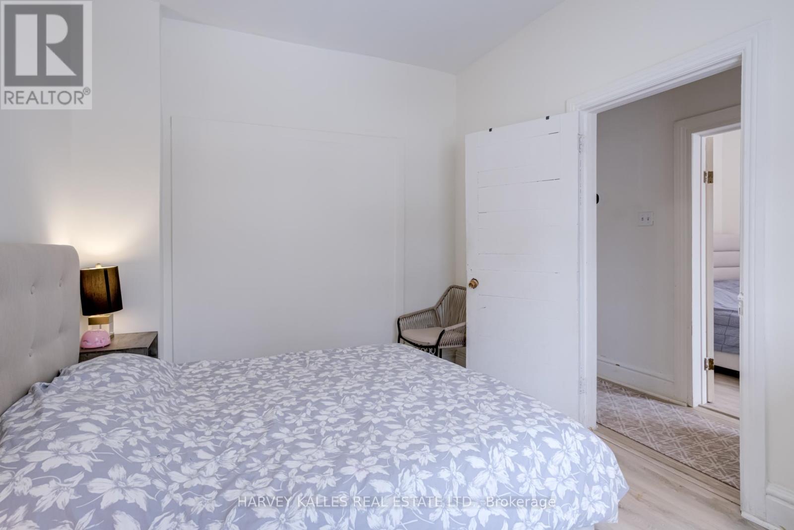 229 Gamble Avenue, Toronto, Ontario  M4J 2P4 - Photo 15 - E12169900