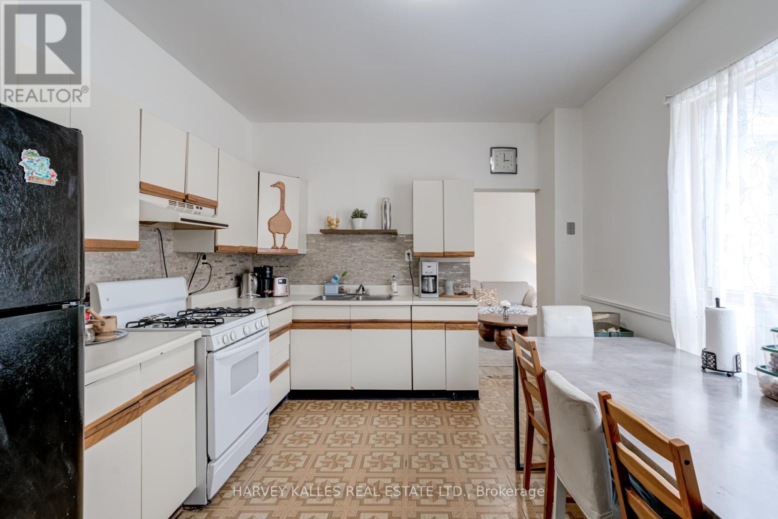229 Gamble Avenue, Toronto, Ontario  M4J 2P4 - Photo 20 - E12169900
