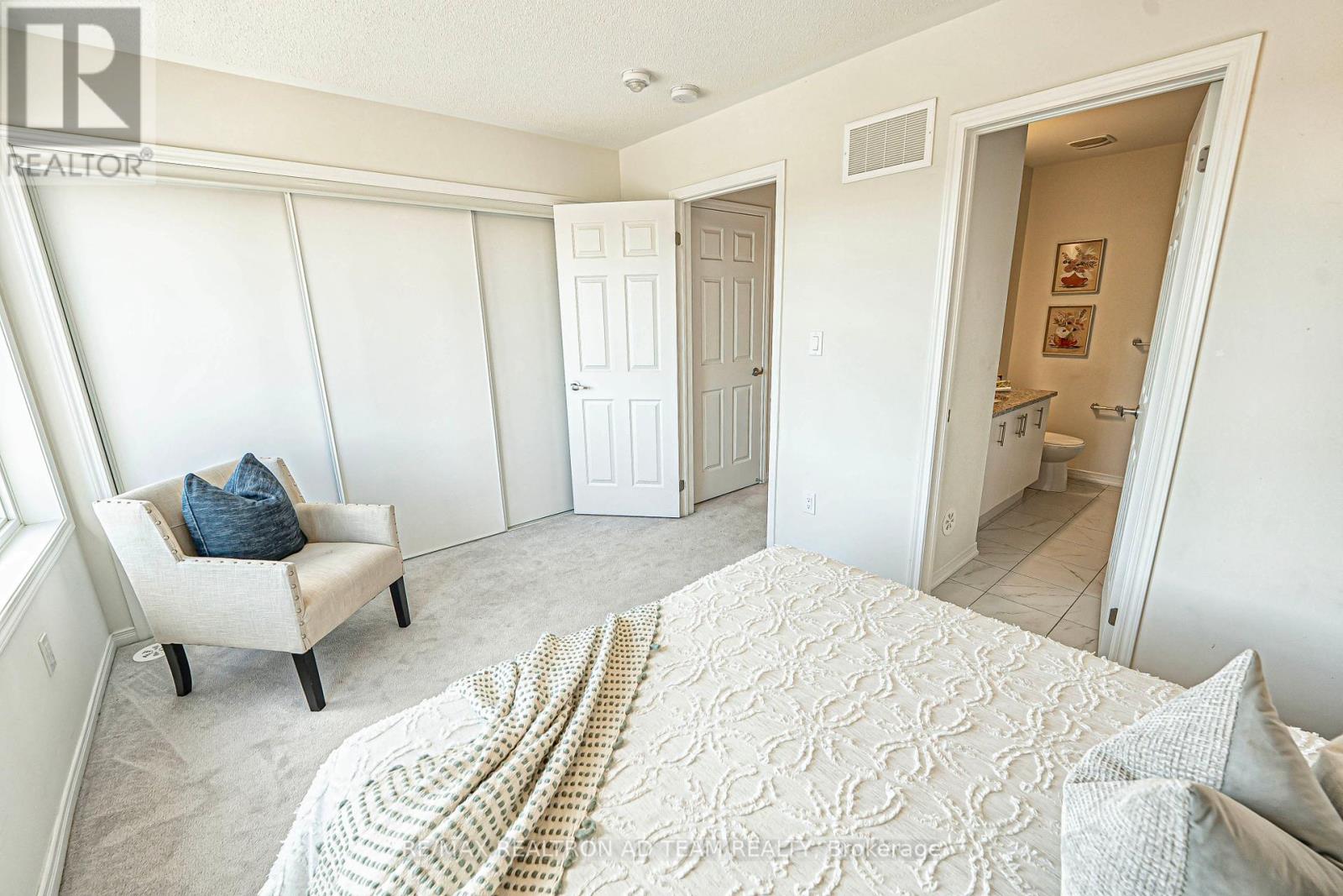205 Royal Northern Path, Oshawa, Ontario  L1L 0R6 - Photo 17 - E12169922