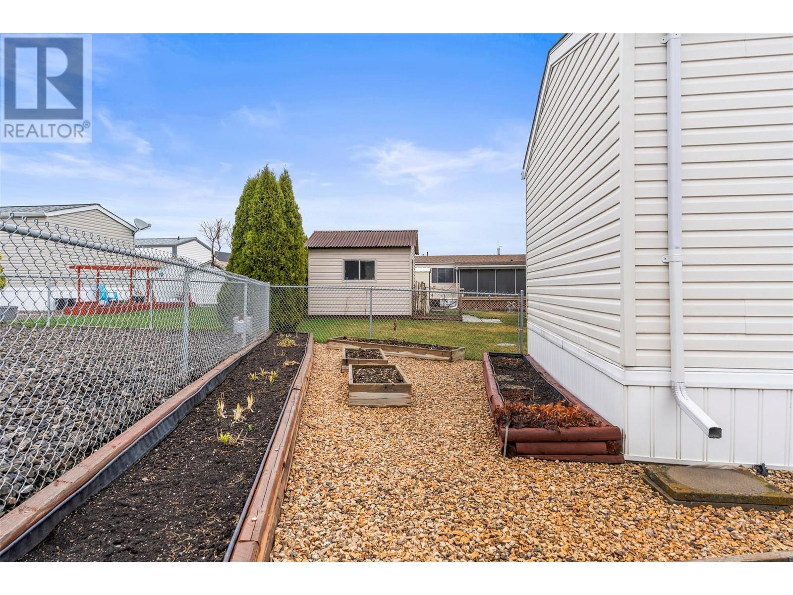 12560 Westside Road Unit# 13, Vernon, BC V1H1S9
