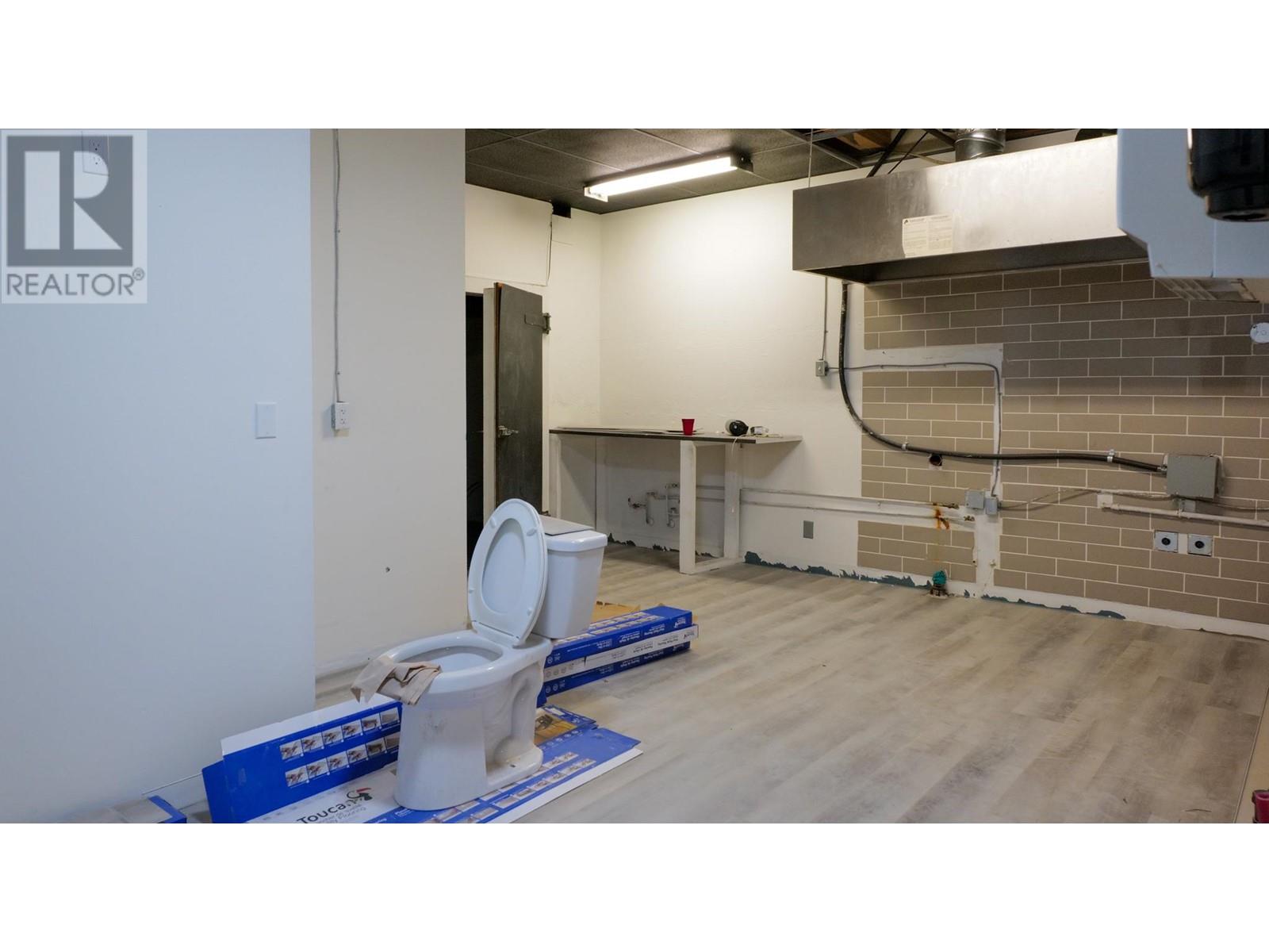 3103 32 Street, Vernon, British Columbia  V1T 2L9 - Photo 29 - 10349079