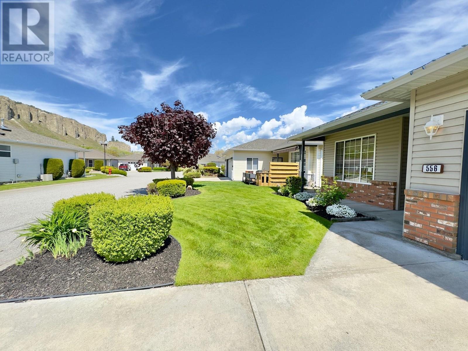 556 Red Wing Drive, Penticton, British Columbia  V2A 8K6 - Photo 2 - 10347866