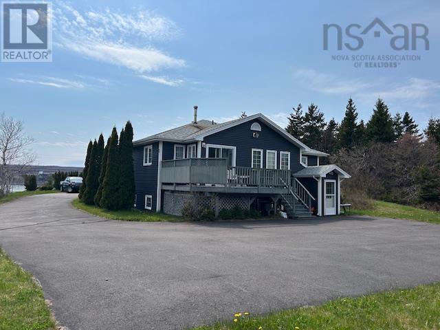 2 Hillcrest Drive, Port Hawkesbury, Nova Scotia  B9A 1Z9 - Photo 3 - 202512135