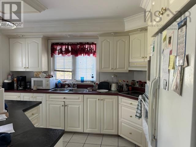 2 Hillcrest Drive, Port Hawkesbury, Nova Scotia  B9A 1Z9 - Photo 7 - 202512135