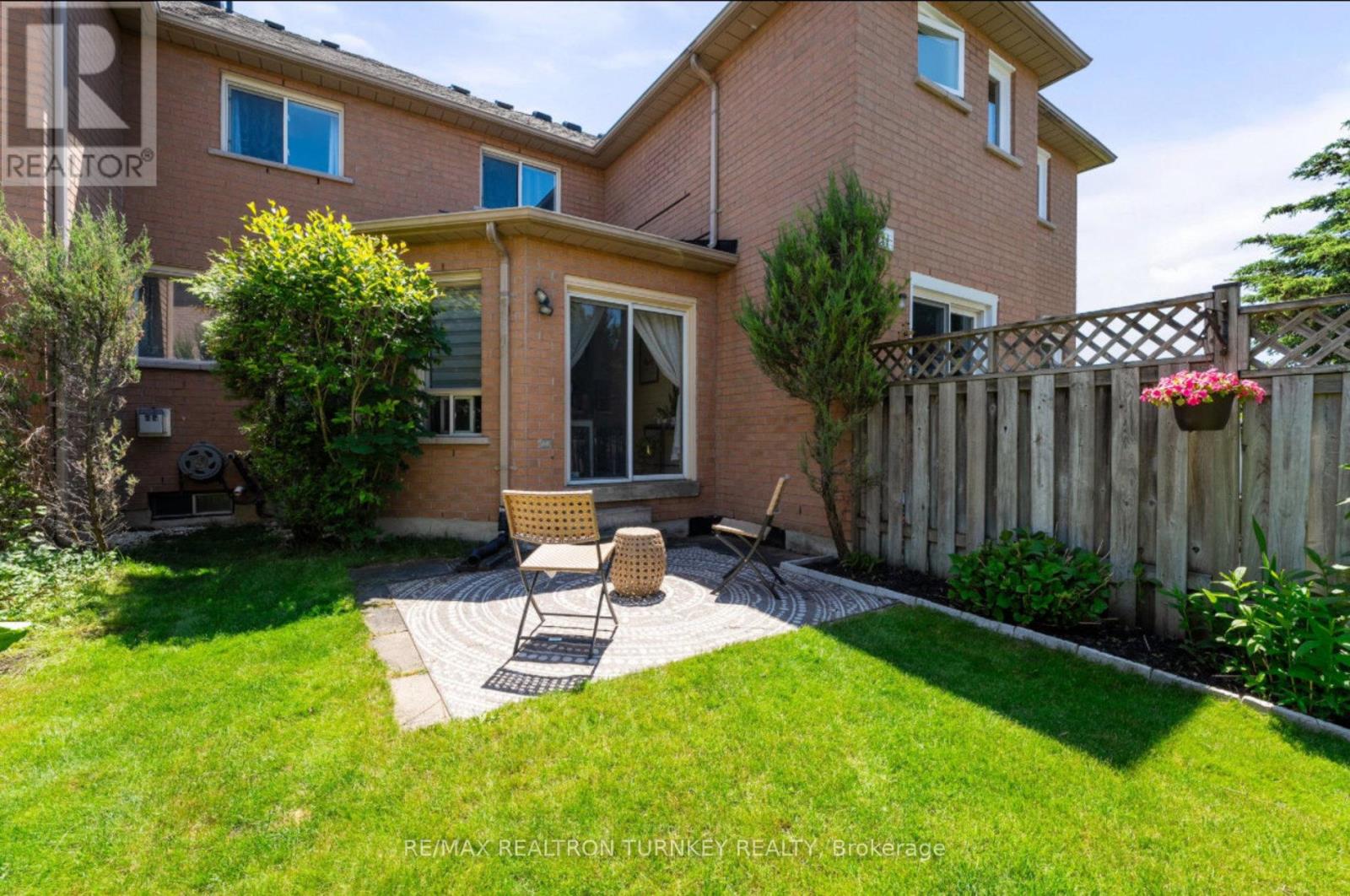 456 Bartholomew Drive, Newmarket (Summerhill Estates), Ontario  L3X 2E5 - Photo 45 - N12169807