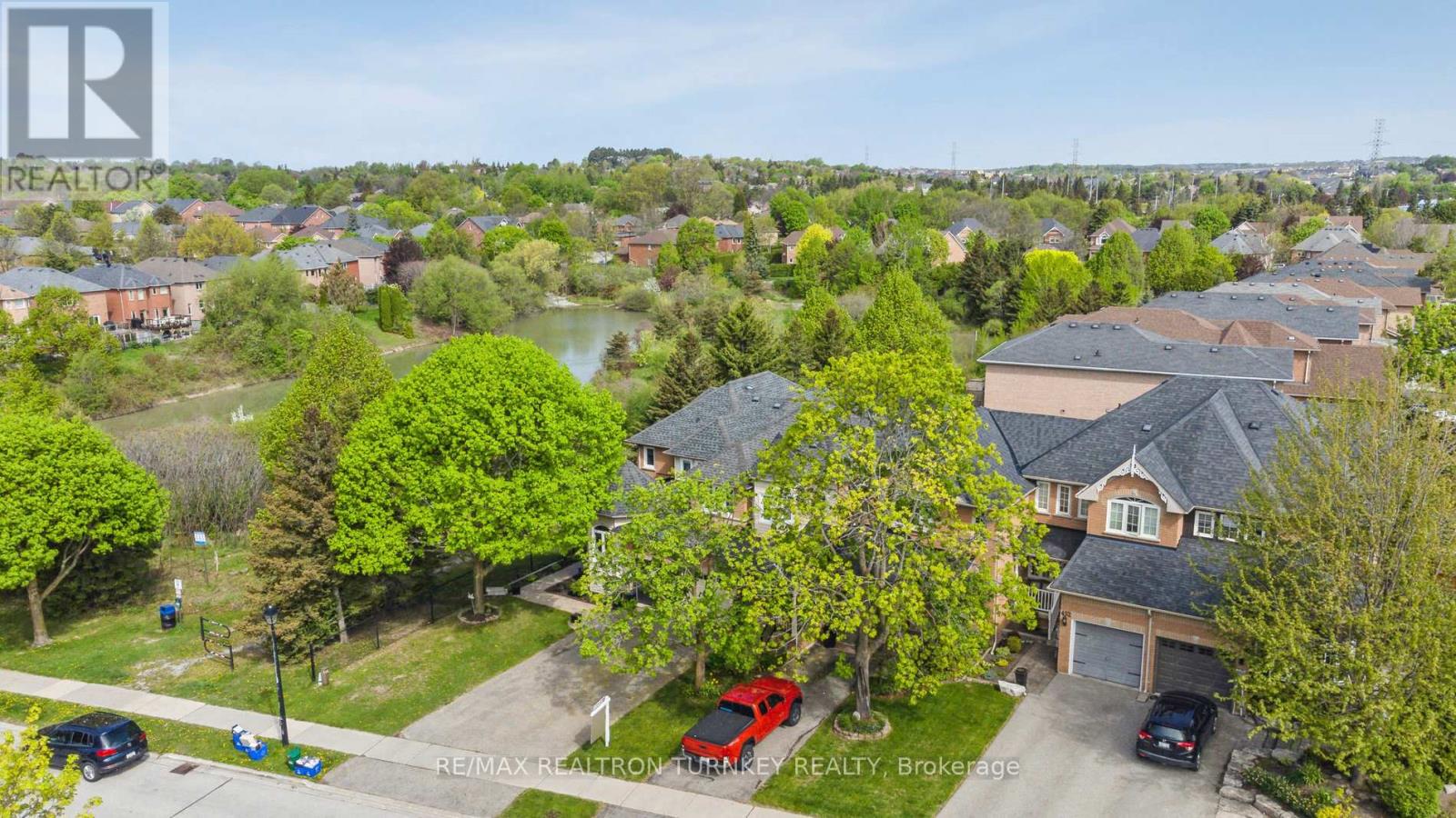 456 Bartholomew Drive, Newmarket (Summerhill Estates), Ontario  L3X 2E5 - Photo 46 - N12169807