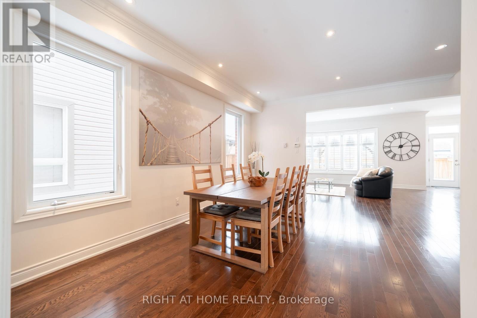 82 John Link Avenue, Georgina (Sutton & Jackson's Point), Ontario  L0E 1R0 - Photo 8 - N12169907