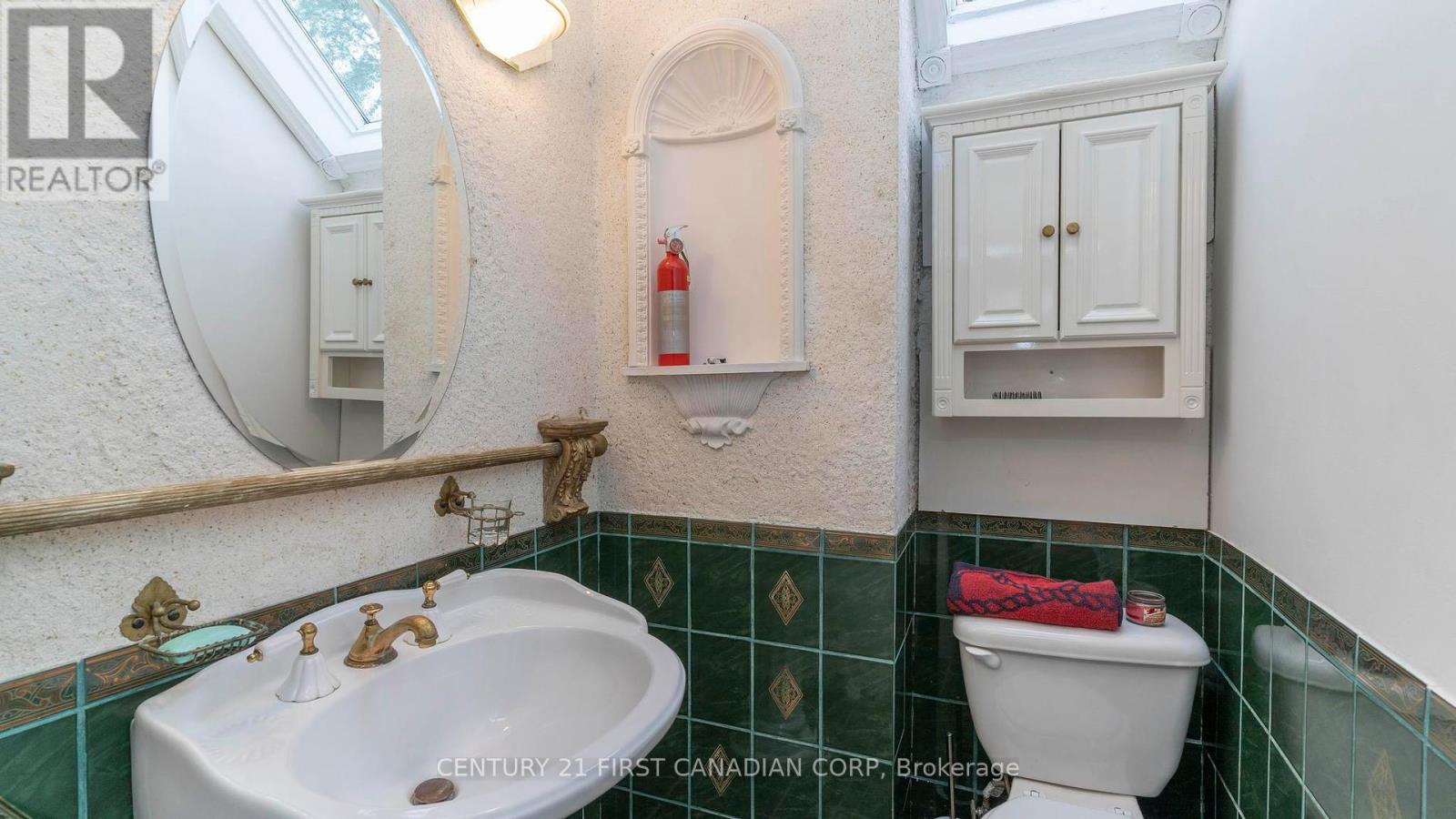 181 Wildwood Avenue, London South, Ontario  N6J 1B1 - Photo 25 - X12169998