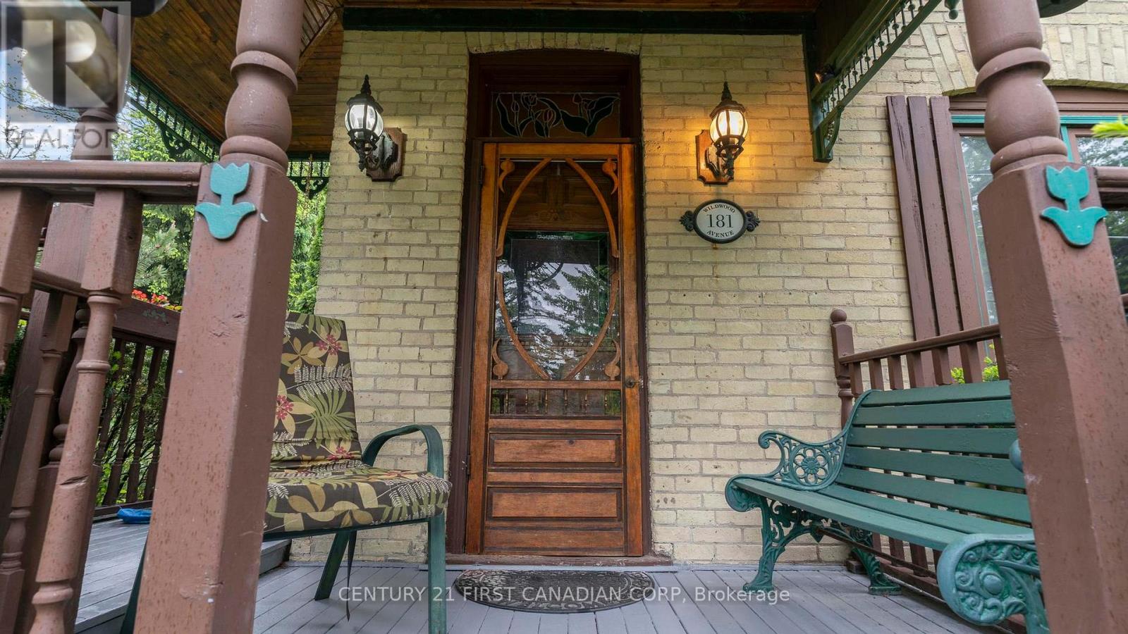 181 Wildwood Avenue, London South, Ontario  N6J 1B1 - Photo 3 - X12169998