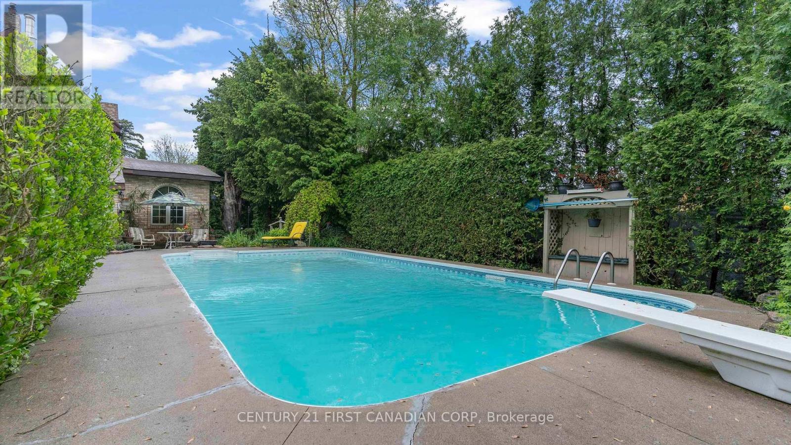 181 Wildwood Avenue, London South, Ontario  N6J 1B1 - Photo 39 - X12169998