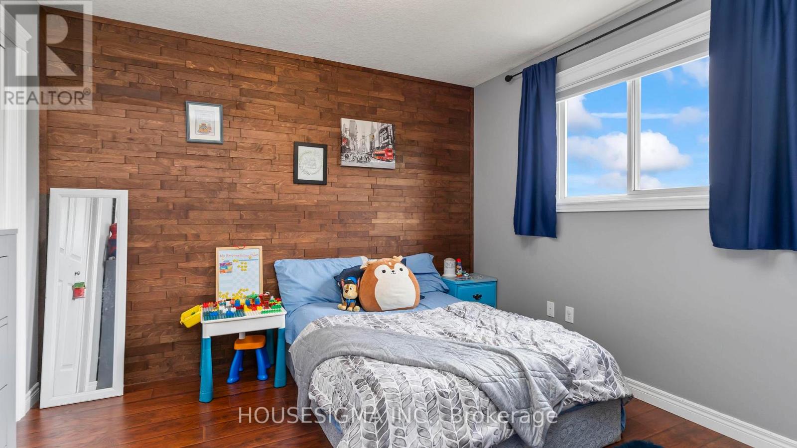 Photo 29 of 42 for 21 Goldenrod Court