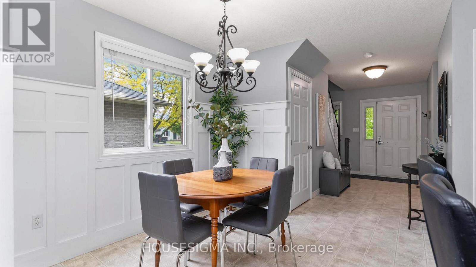 Photo 8 of 42 for 21 Goldenrod Court