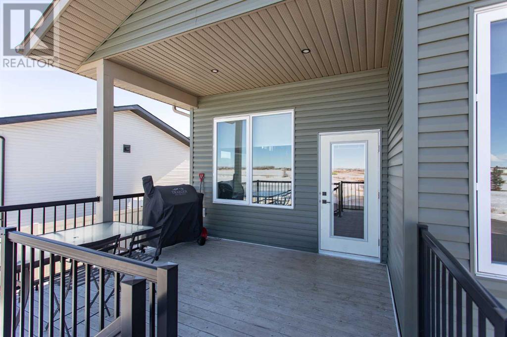 10 Mackenzie Avenue, Lacombe, Alberta  T4L 0A6 - Photo 35 - A2197112