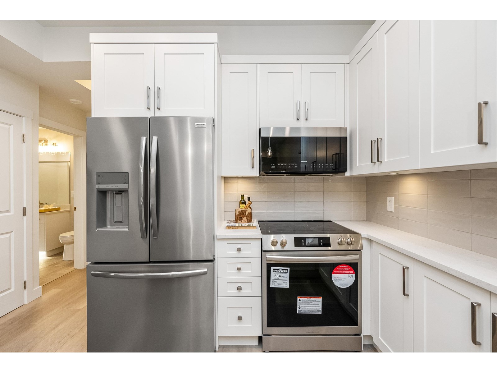 319 8497 YOUNG ROAD|Chilliwack Proper South, Chilliwack real estate listing R3006353 for sale