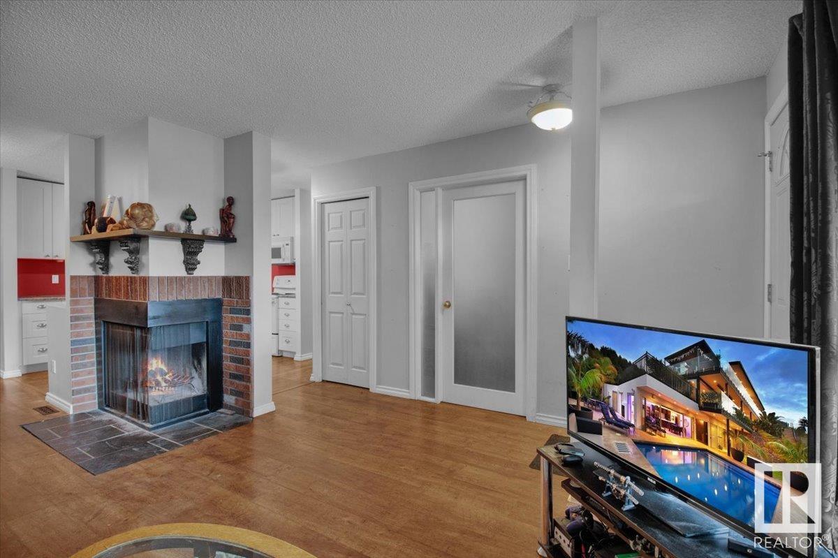 Property at 1152 SADDLEBACK RD NW image 3