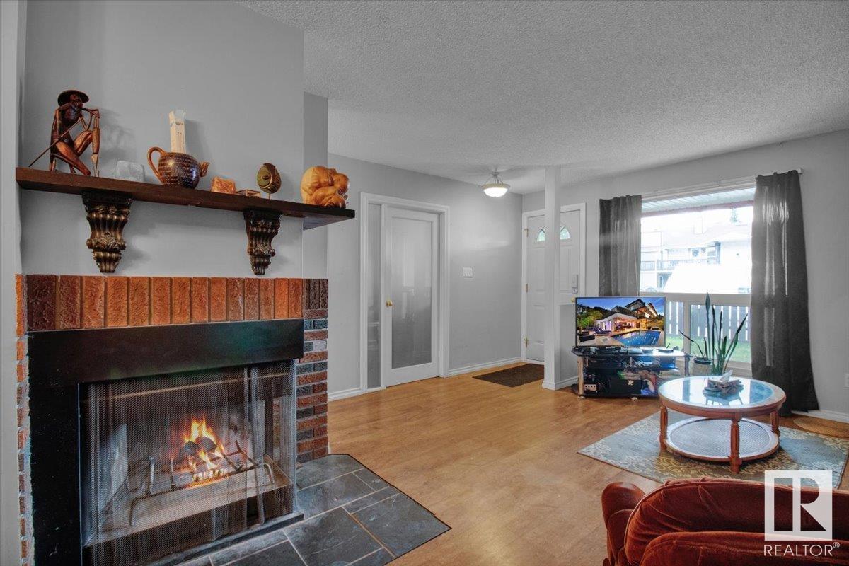 Property at 1152 SADDLEBACK RD NW image 2