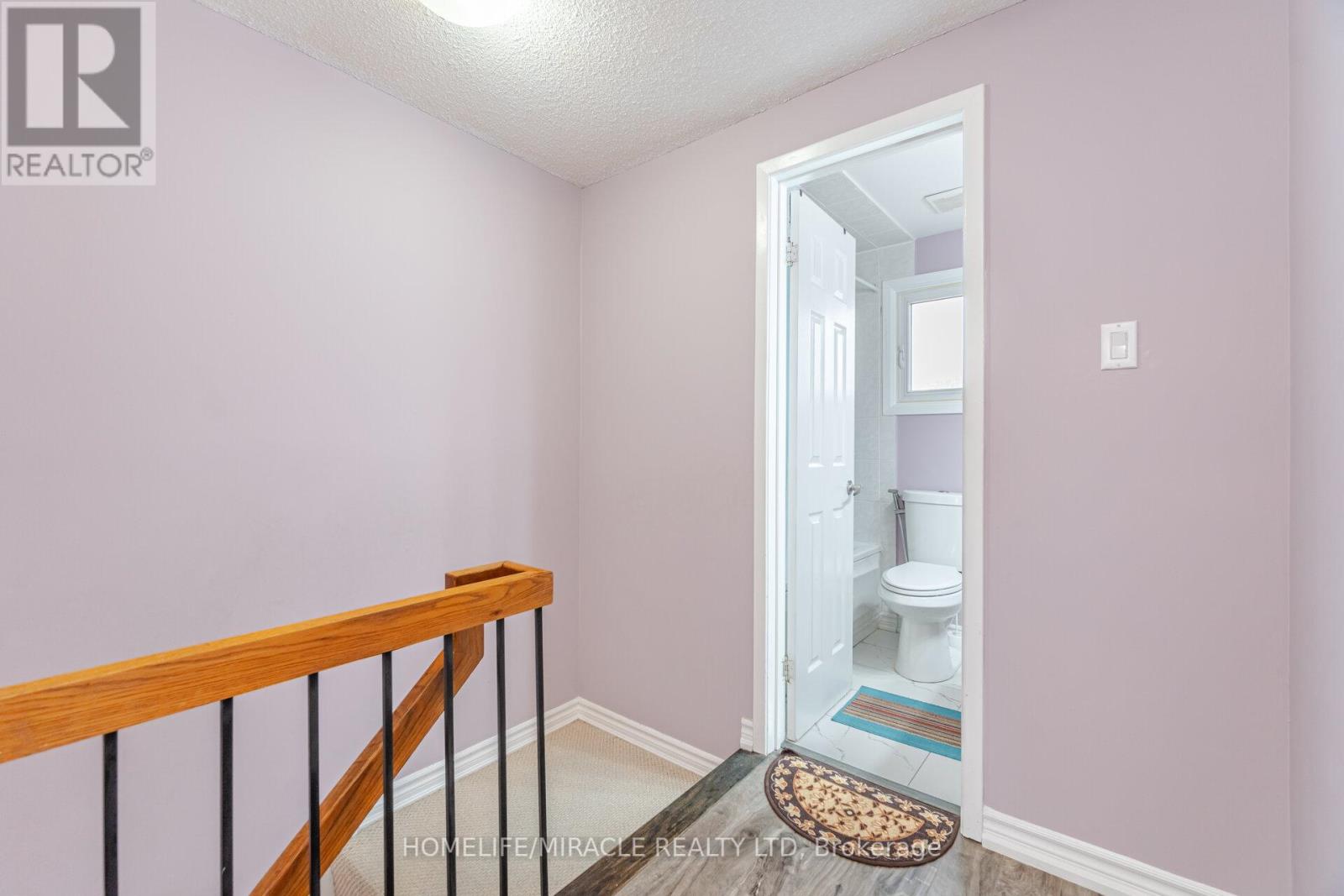 62 Elmvale Avenue, Brampton, Ontario  L6Z 1A5 - Photo 14 - W12169804