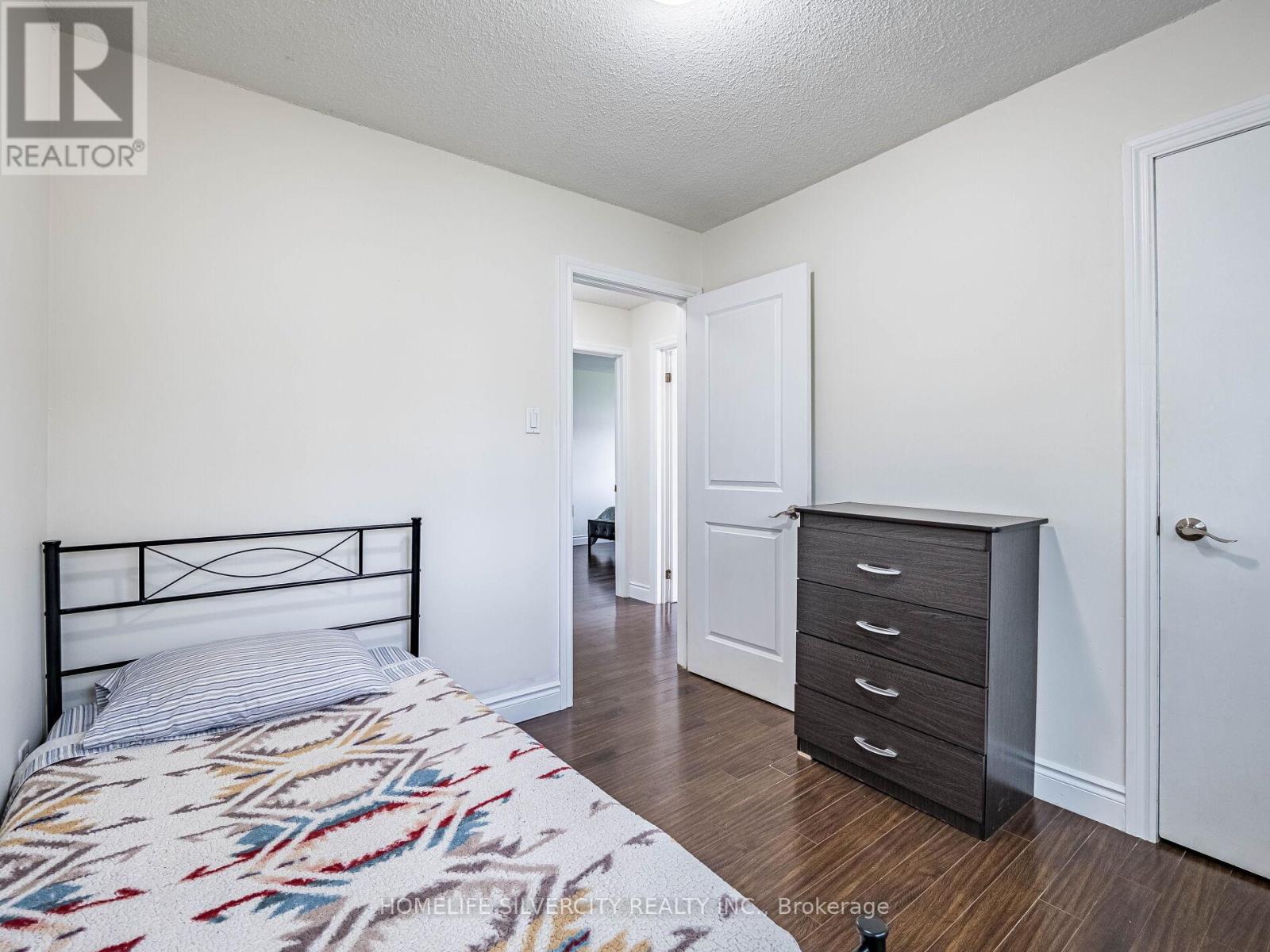 53 Charters Road W, Brampton, Ontario  L6V 2S7 - Photo 26 - W12169819