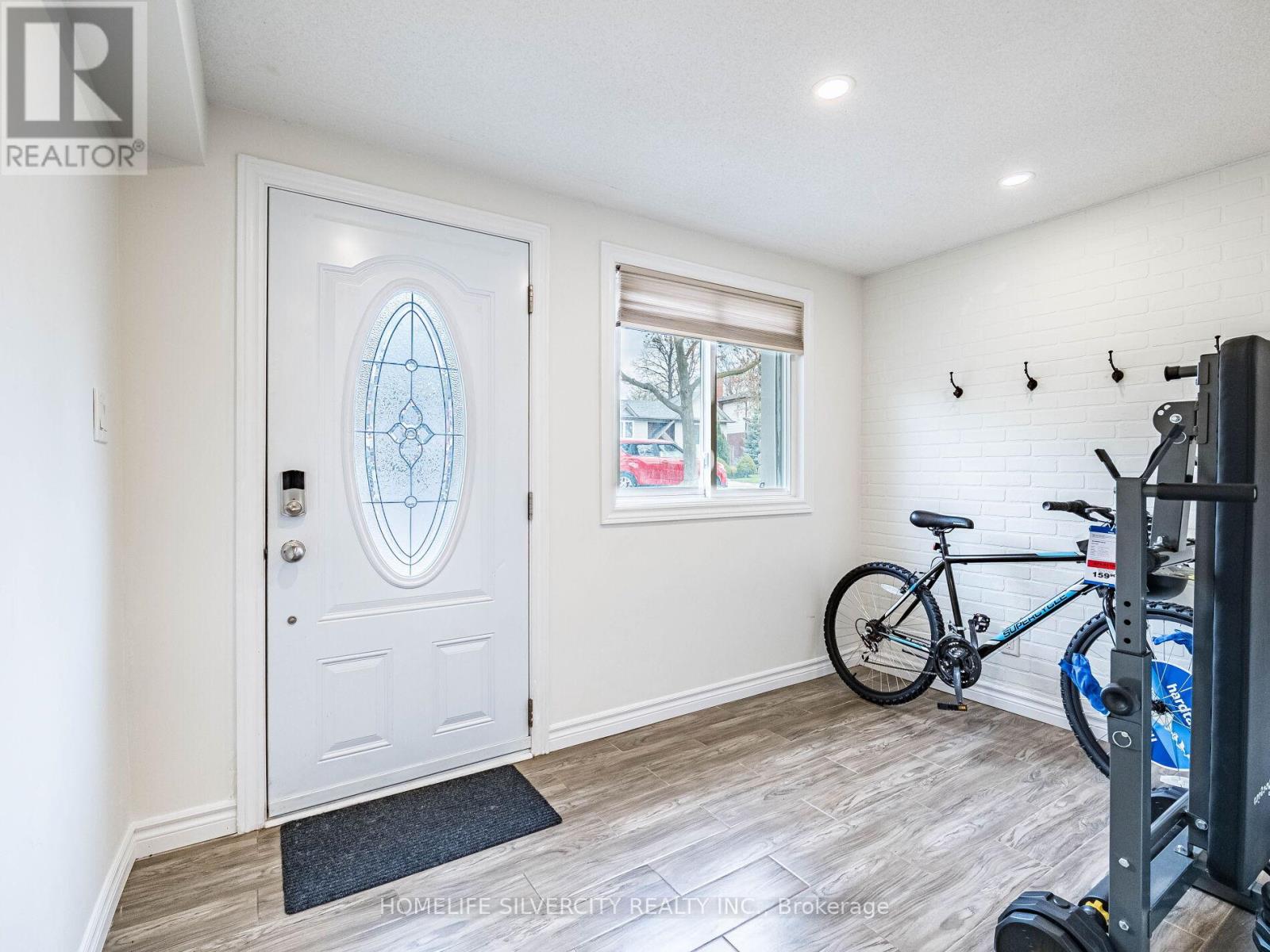 53 Charters Road W, Brampton, Ontario  L6V 2S7 - Photo 29 - W12169819
