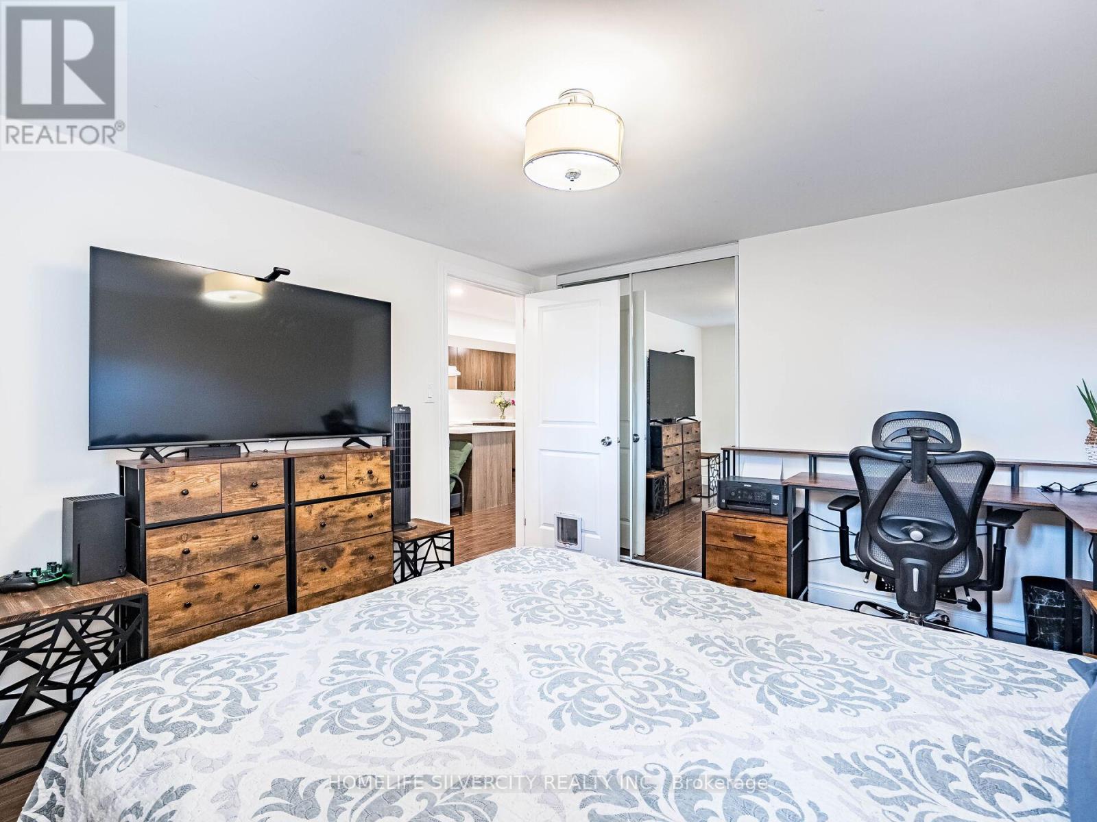 53 Charters Road W, Brampton, Ontario  L6V 2S7 - Photo 34 - W12169819