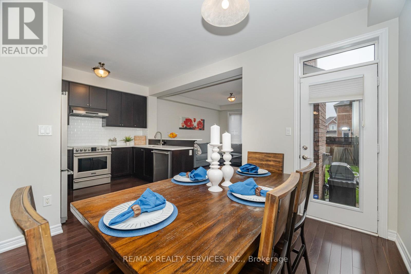 42 Abigail Crescent, Caledon, Ontario  L7L 2J3 - Photo 10 - W12169920