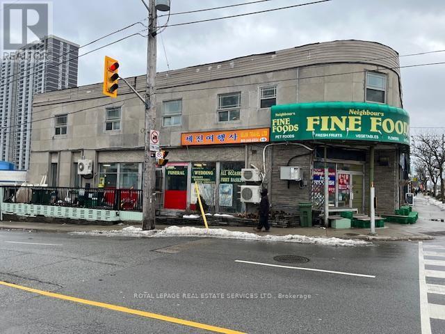 1 - 4917 DUNDAS STREET W, Toronto, Ontario