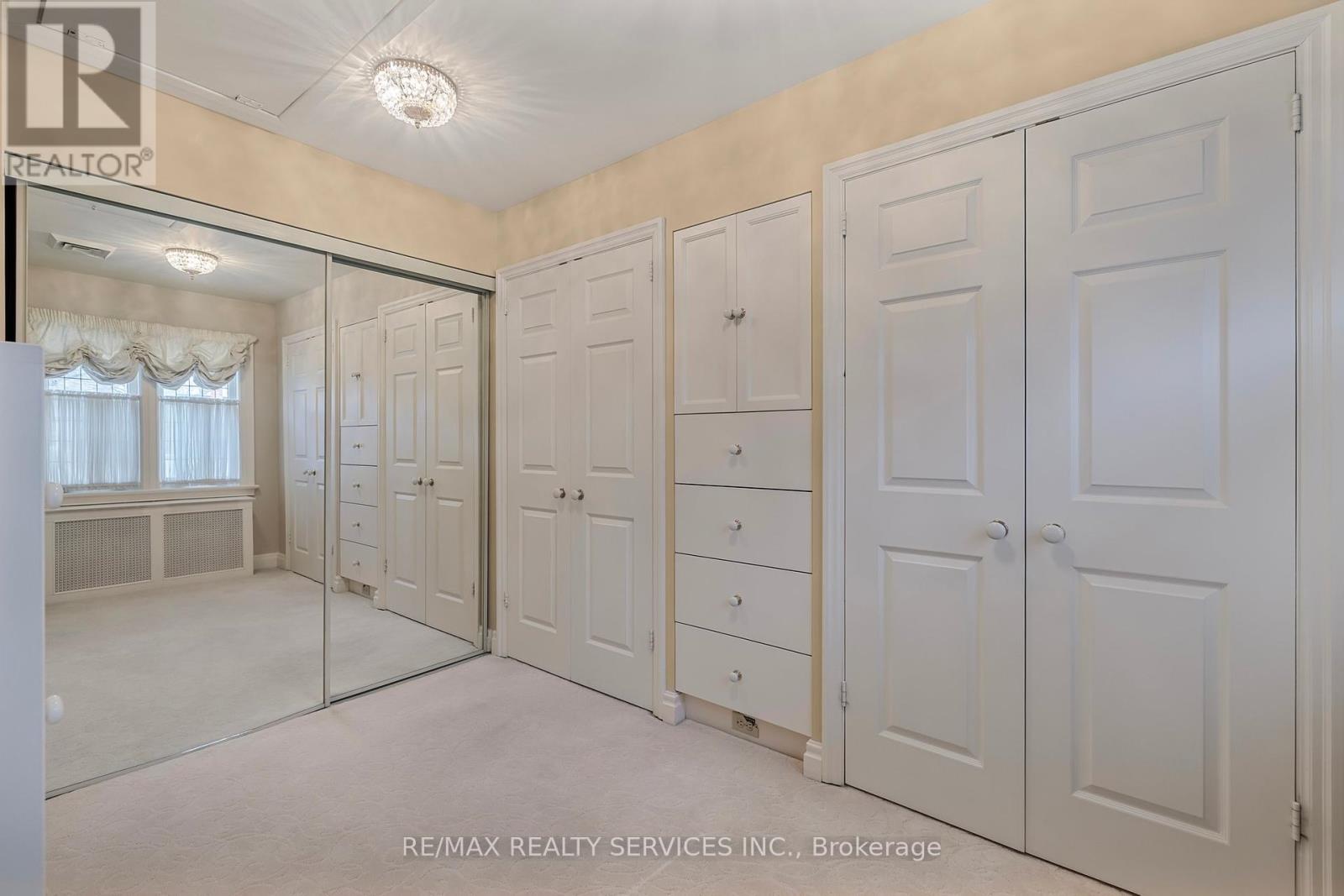 80 Jackson Avenue, Toronto, Ontario  M8X 2J8 - Photo 29 - W12169940