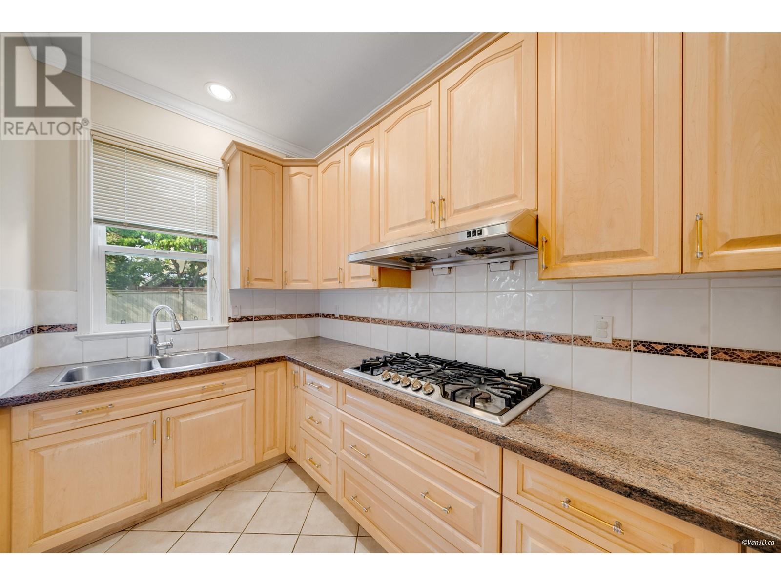 6251 Bassett Road, Richmond, British Columbia  V7C 2Y3 - Photo 9 - R3005956