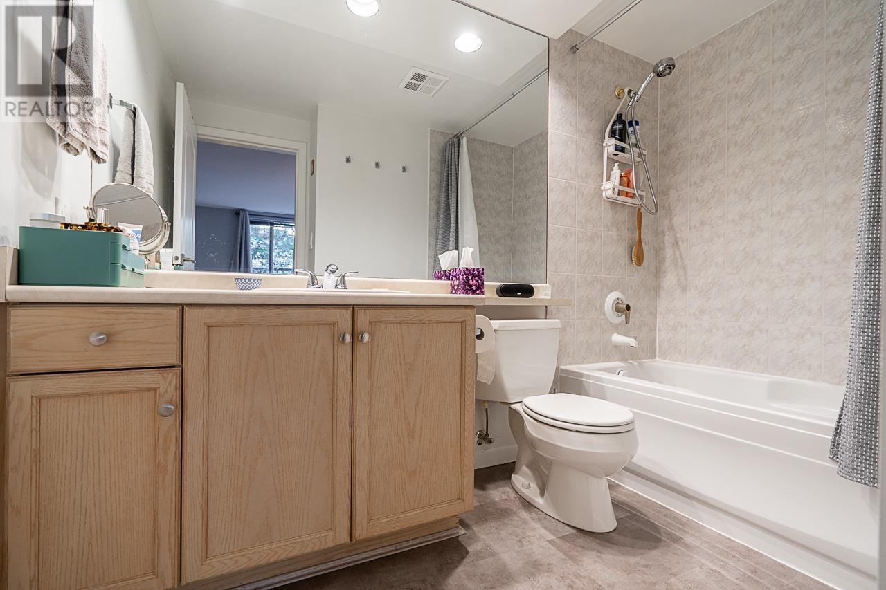 206 6742 Station Hill Court, Burnaby, British Columbia  V3N 4V2 - Photo 10 - R3006483