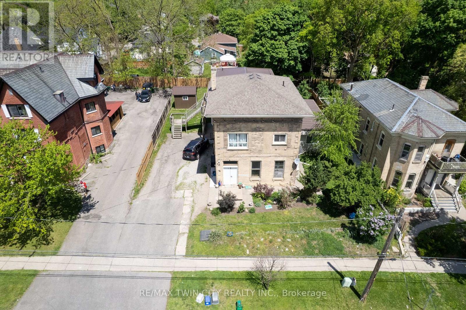84 Sheridan Street, Brantford, Ontario  N3T 2R4 - Photo 21 - X12169857