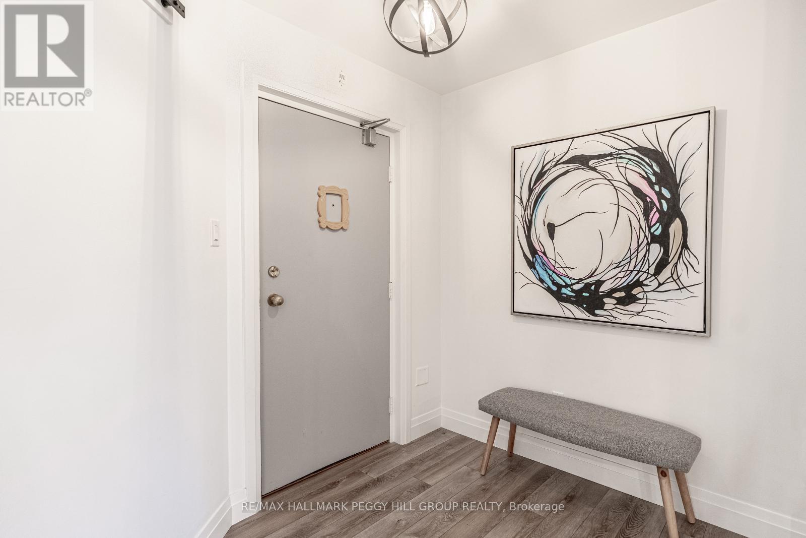 504 - 181 Collier Street, Barrie (City Centre), Ontario  L4M 5L6 - Photo 7 - S12169397