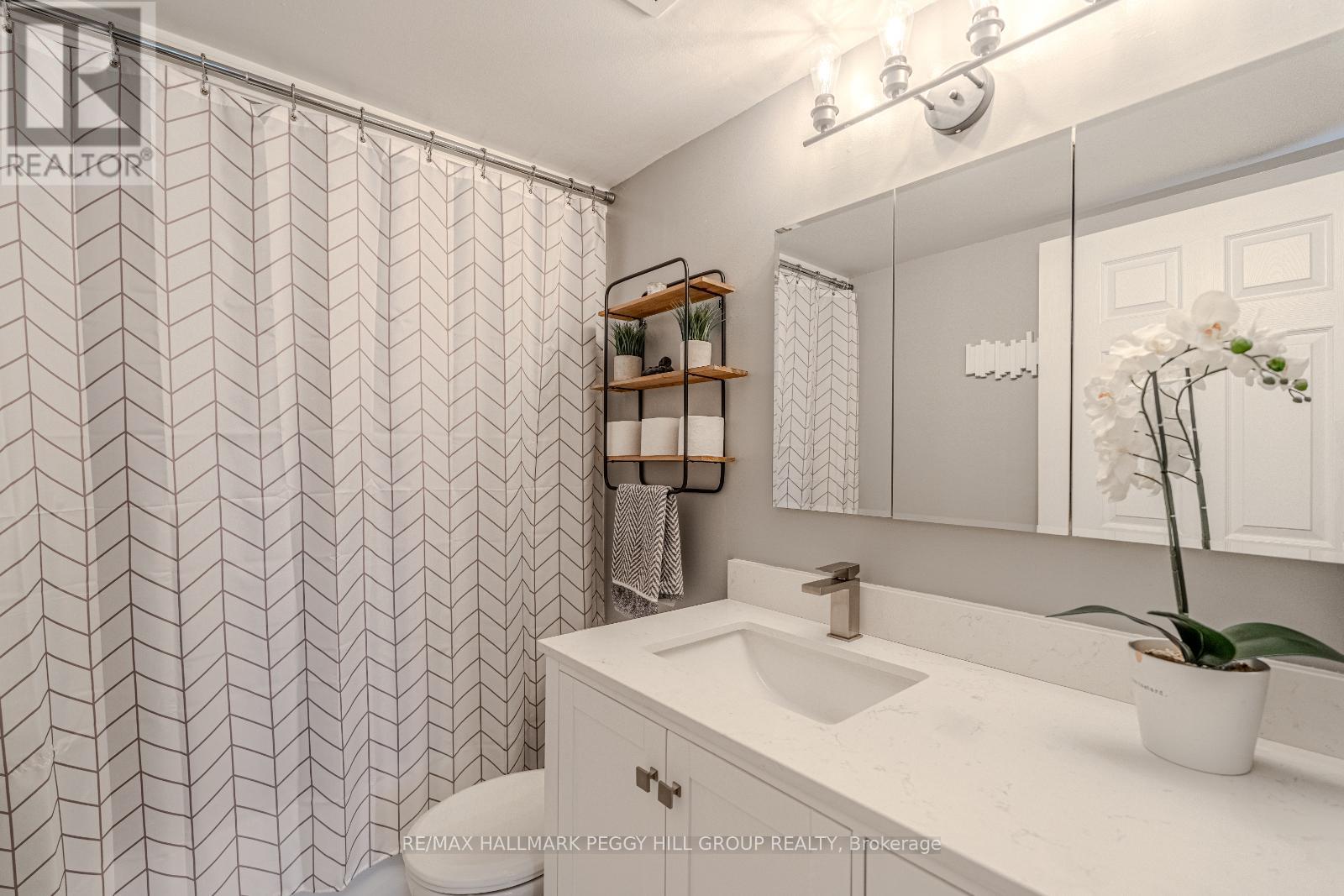 504 - 181 Collier Street, Barrie (City Centre), Ontario  L4M 5L6 - Photo 11 - S12169397