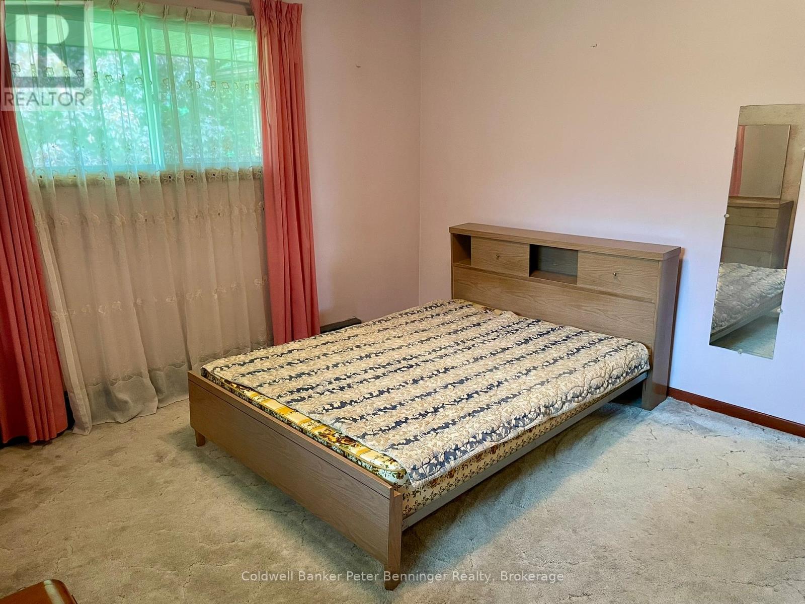 11 Park Street, Brockton, Ontario  N0G 2V0 - Photo 17 - X12169965