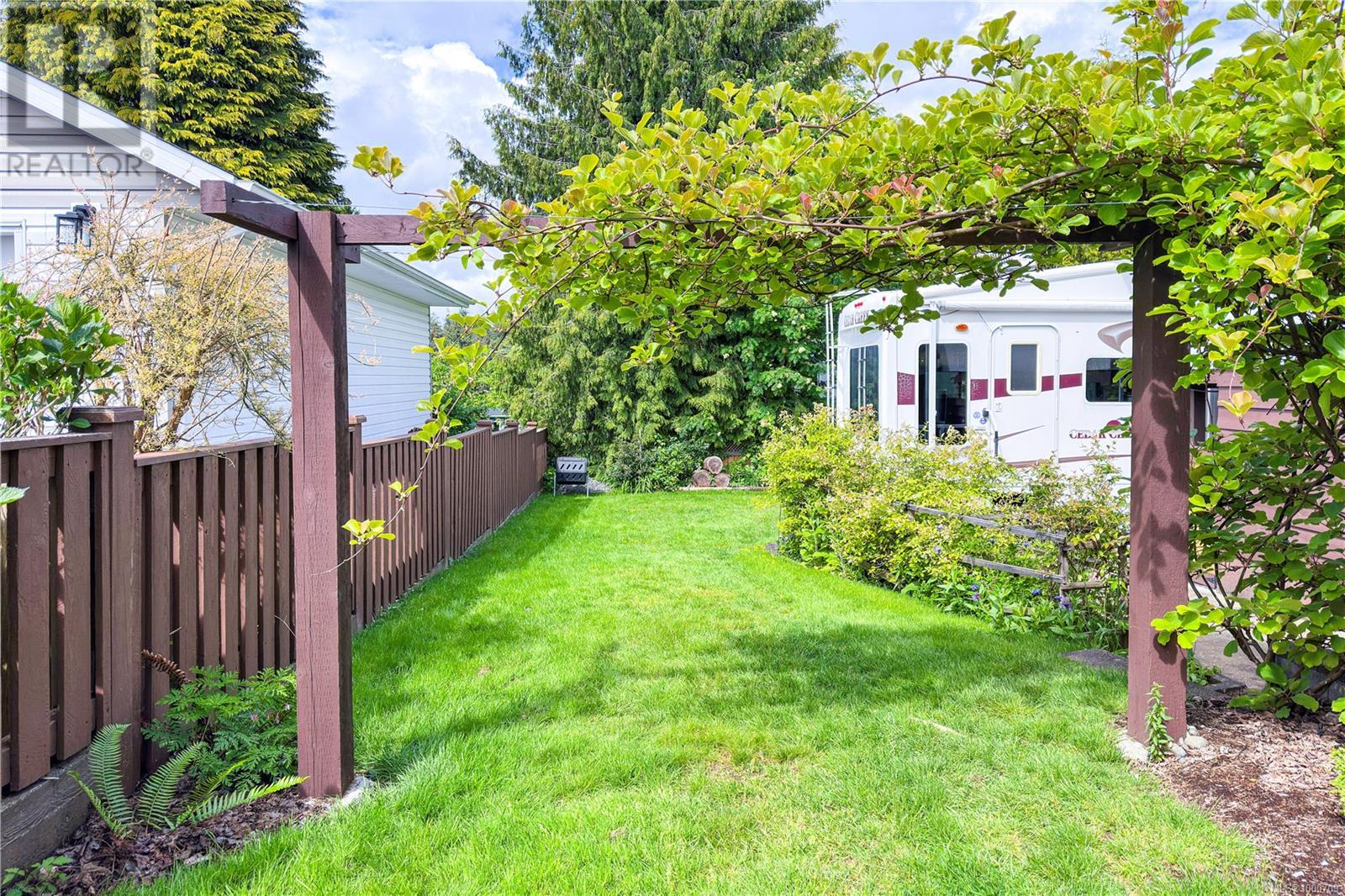 825 2nd Ave, Campbell River, British Columbia  V9W 3V5 - Photo 33 - 1000709