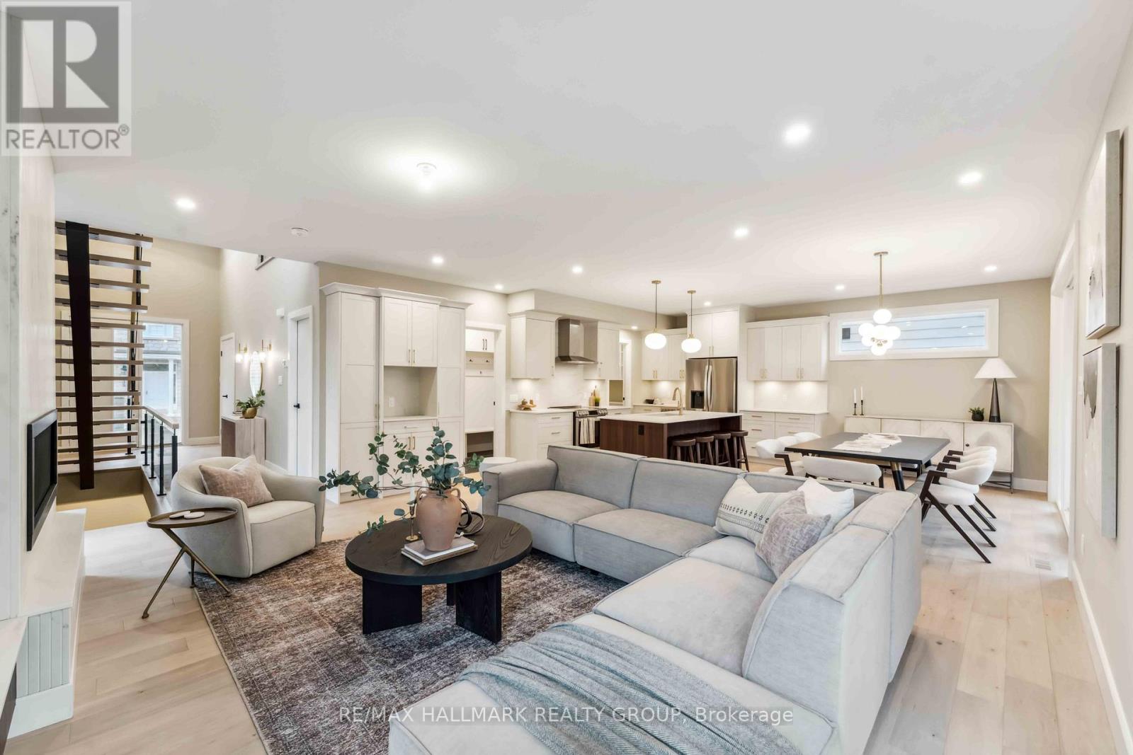 108 Theberge Private, Ottawa, Ontario  K2G 4T1 - Photo 6 - X12169997