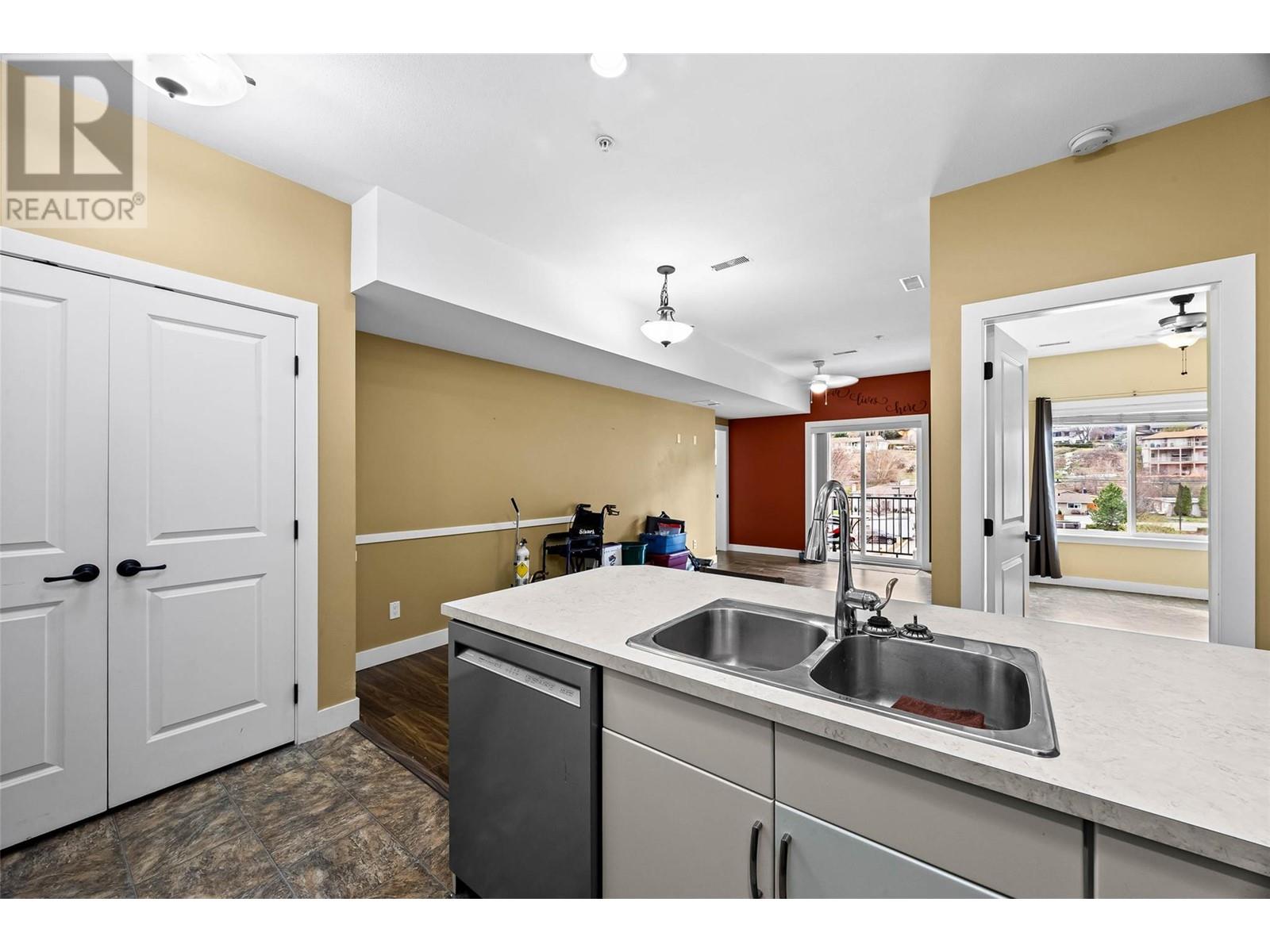 5170 Dallas Drive Unit# 304, Kamloops, British Columbia  V2C 0C7 - Photo 7 - 10342323